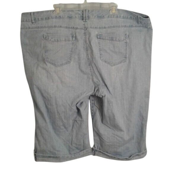 Gloria Vanderbilt Plus Size 24w Shorts Skimmer Bermuda Denim Light Wash Jeans - Picture 4 of 7